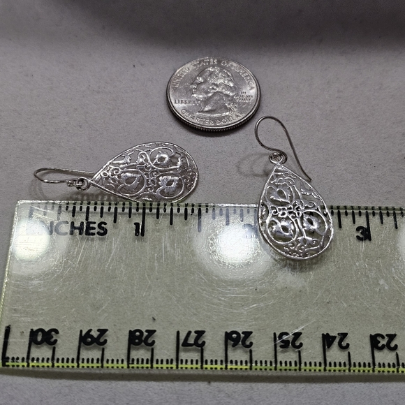 IBB Teardrop Filigree Cutout Drop Earrings 925 Silver Like-New - Picture 9 of 10